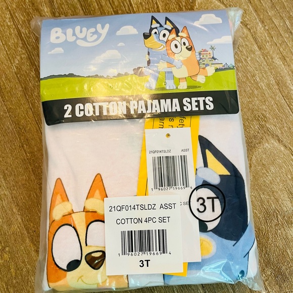 NWT! Bluey 4 pc Happiest Day Ever/ice cream pajamas/pink-yellow-girl’s size 3T - Picture 7 of 7